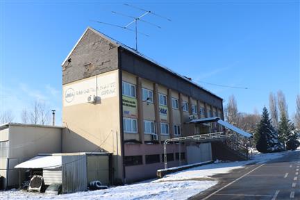 HAK-ova donacija kontejnera Autoklubu Sisak