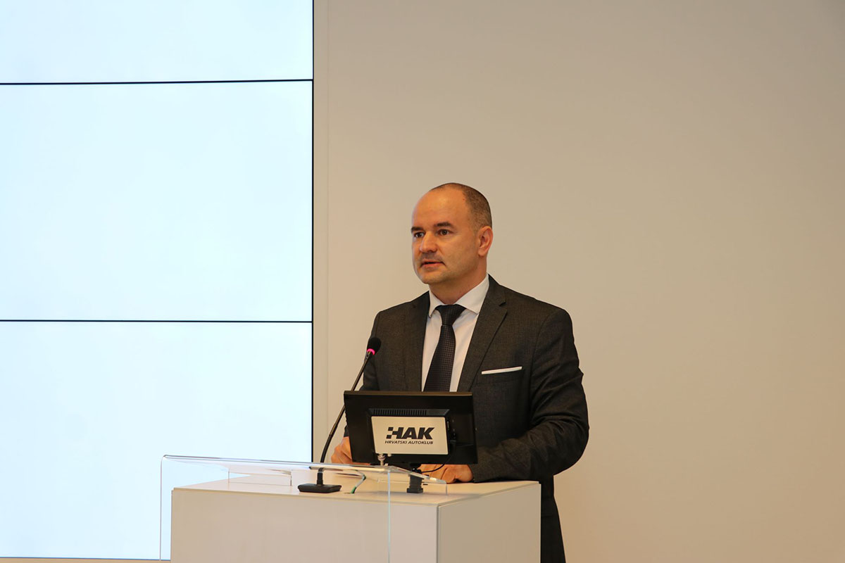 Zamjenik Glavnog tajnika HAK-a dr. sc. Igor Šiško predstavio je Program rada HAK-a za 2023. godinu