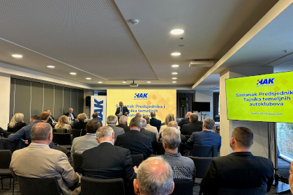 Sastanak predsjednika i tajnika temeljnih autoklubova udruženih u HAK