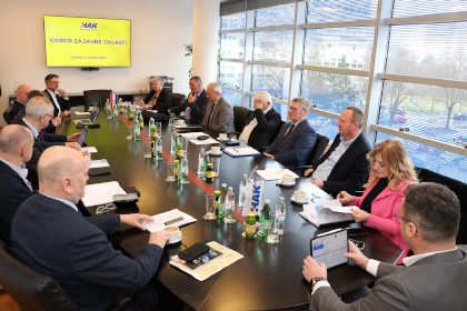 Održana treća sjednica Odbora za javne ovlasti HAK-a